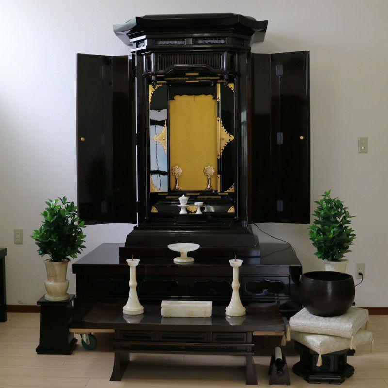 000000000379-02-l.jpg?t=